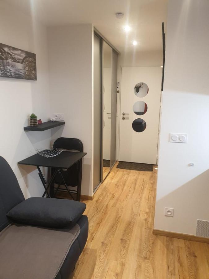 Le 211,Ski Et Randonnee, Lave Linge ,Parking Bernex Exterior photo